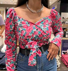 Polyester Blend Sweetheart Neck Full Sleeves Top