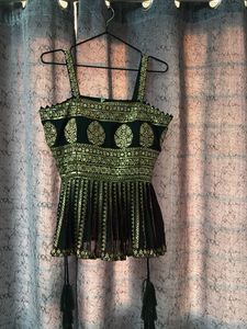 Elegant Green &amp; Gold peplum top paired with culott