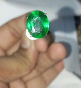 Lg Emerald