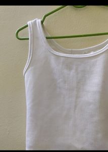 Cropped Ribbed White Tank Top