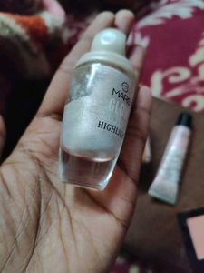 Combo Of 4 Makeup Products