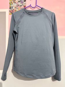 Athleta Gray Long Sleeve Top
