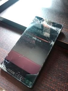 Only In Rs-999 Flagship Sony Xperia Z Phone