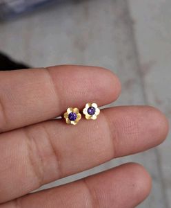 Beautiful New Shaining Stone Flower Studs