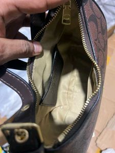 IMPORTED COACH PREMIUM QUALITY SLING @SALE