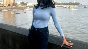 Turtle Neck Top
