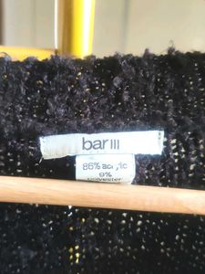 Chic Black &amp; Gold Sweater