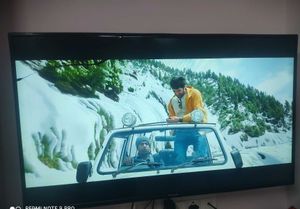 46 Inch Proneer Smart Tv