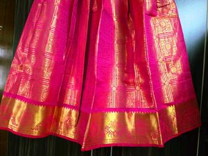 Pattu pavadai set for girls