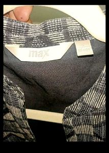 MAX women&#39;s short shrug