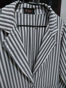 Vertical Strip Summer Blazer