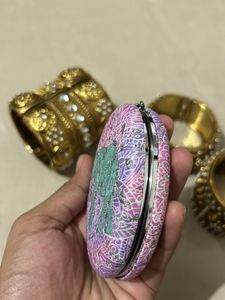 Travel Friendly Handy Mirror
