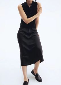 H And M Elegant Black Midi Skirt
