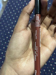 Lip Liners