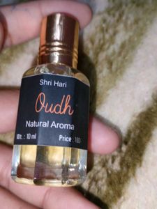 Dubai UAE Oudh : Roll On Ittar