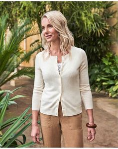 Pintresty korean  🌸Elegant Cream Cardigan