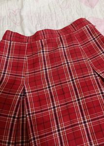 ELLE Red Pleated Skirt