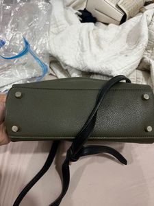Cover Story Bag