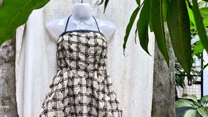 23277. Cute Plaid Mini Dress