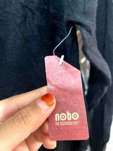 🏷️New With Tag Imported Black Knit Sweater A