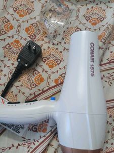 BRAND NEW CONAIR HAIRDRYER