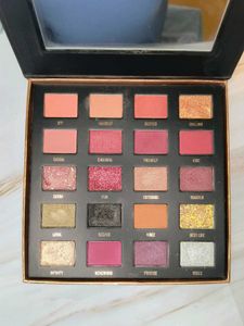 Swiss Beauty Power Stage Eyeshadow Palette