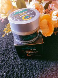 mCaffeine Naked &amp; Raw Moisturizer pack of 1