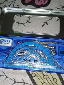 Doms X1 Premium Geometry Box: Precision Tools for