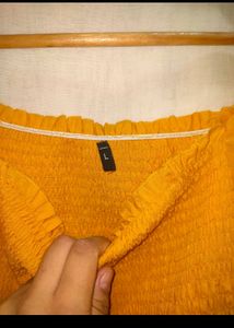 Yellow Mustard Crop Top (Stretchable)