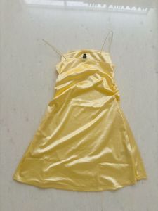 YELLOW DRESS ❤️❤️