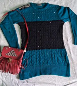 Sweetshirts or woolen top