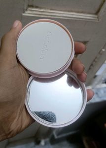 Oriflame OnColour Face Powder Light Shade