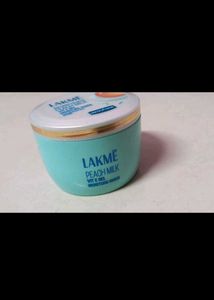 Lakme Peach Milk Moisturizer Tub