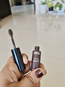 Brow and lash Mascara