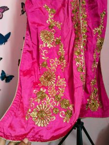 Pink &amp; Gold Embroidered Kurti