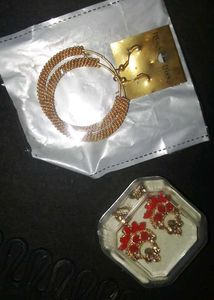 Kurti With2earings Hairstyle Clip