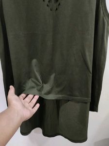 Olive Top