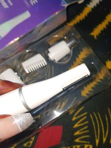 BOMBAE Eyebrow &amp; Face Trimmer