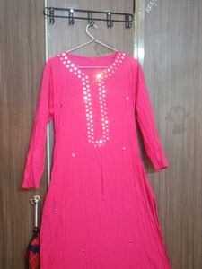 Pink Mirror Embellished Kurti