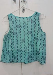 Crop Flared top