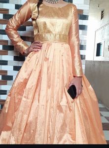 Elegant Ethnic Gown With Hip Belt