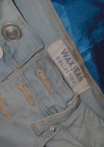 USA Jeans at Local Prices – Grab Yours!”