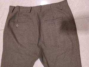 Grey Jute Formal Men&#39;s Pant .