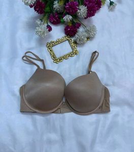 34DD Victoria Secret Bra USED