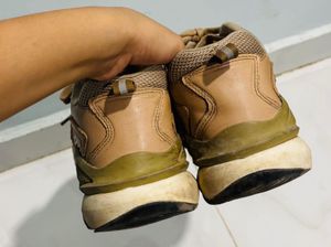 Beige Sneakers