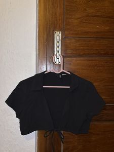 H&M Tie Crop Top