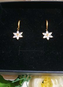 Floral Drop Earrings