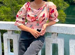 Floral Print Smocked Top