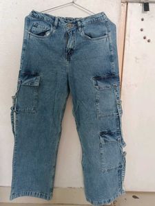 Cargo Jeans