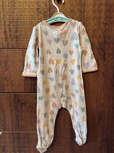 Carter&#39;s Heart Print Footed Pajamas - 9M